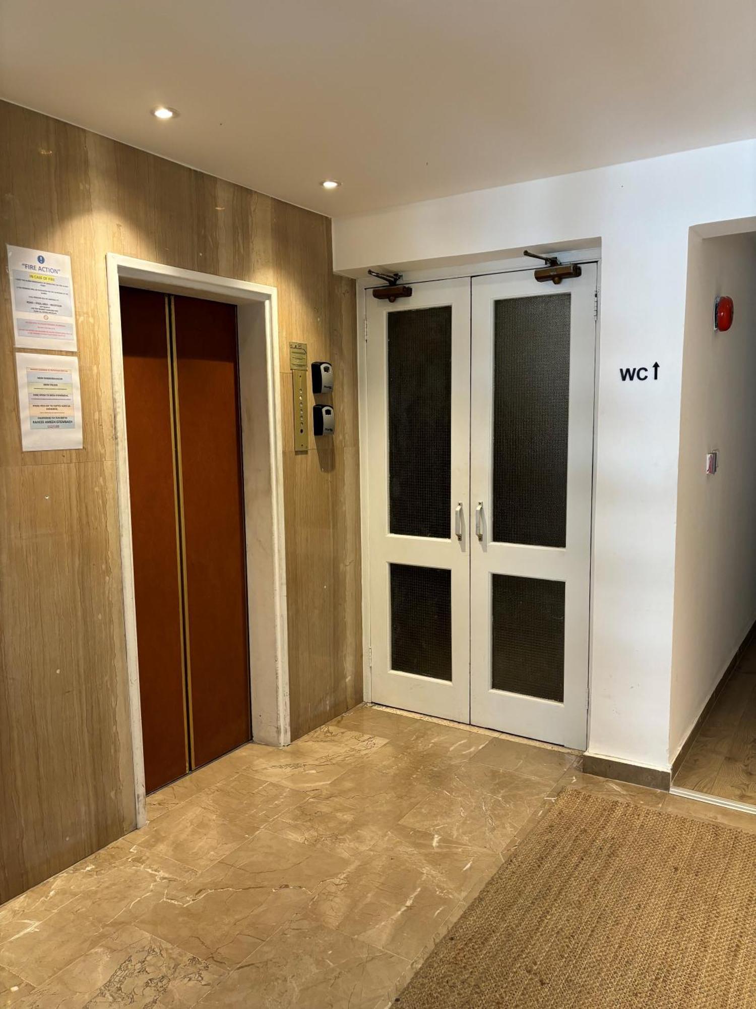 Sunflower Hotel Apartments Larnaca Eksteriør billede