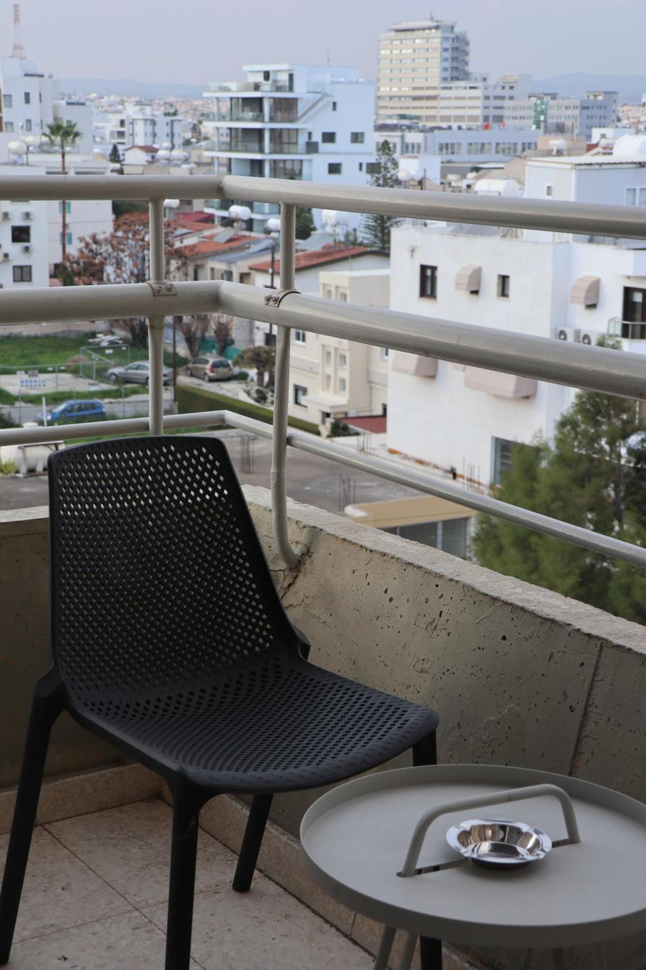 Sunflower Hotel Apartments Larnaca Eksteriør billede