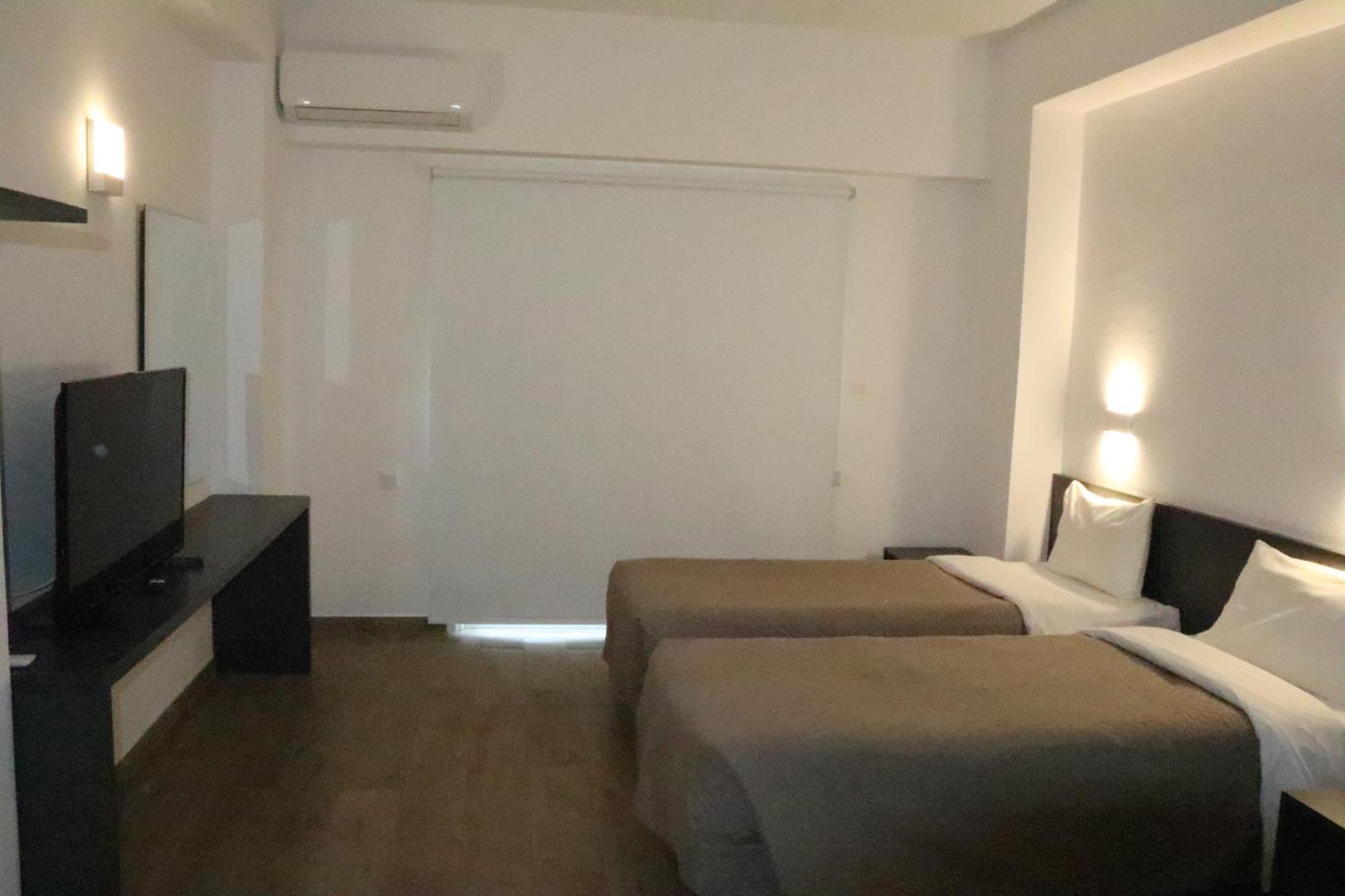 Sunflower Hotel Apartments Larnaca Eksteriør billede