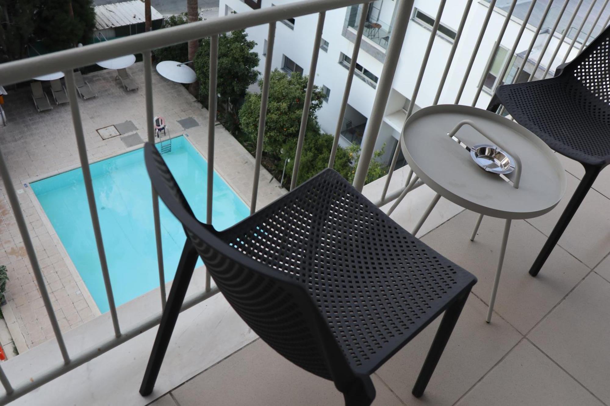 Sunflower Hotel Apartments Larnaca Eksteriør billede