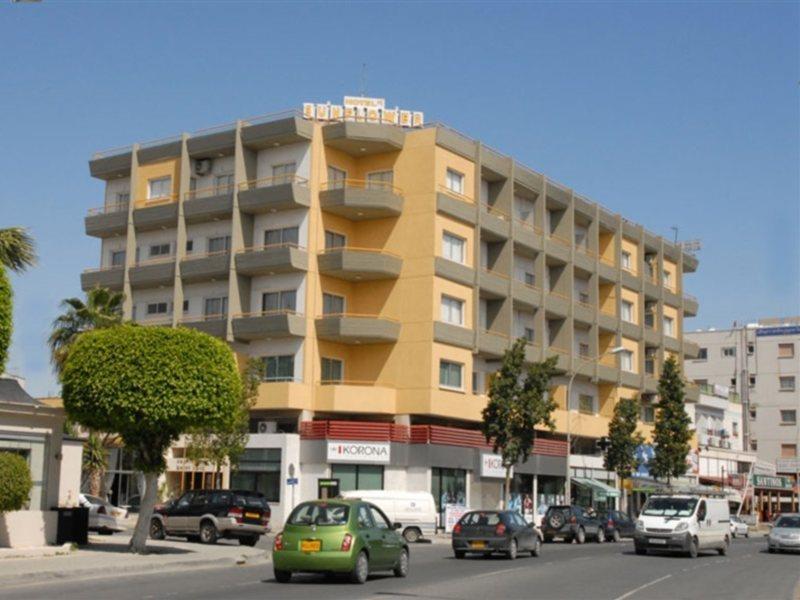 Sunflower Hotel Apartments Larnaca Eksteriør billede